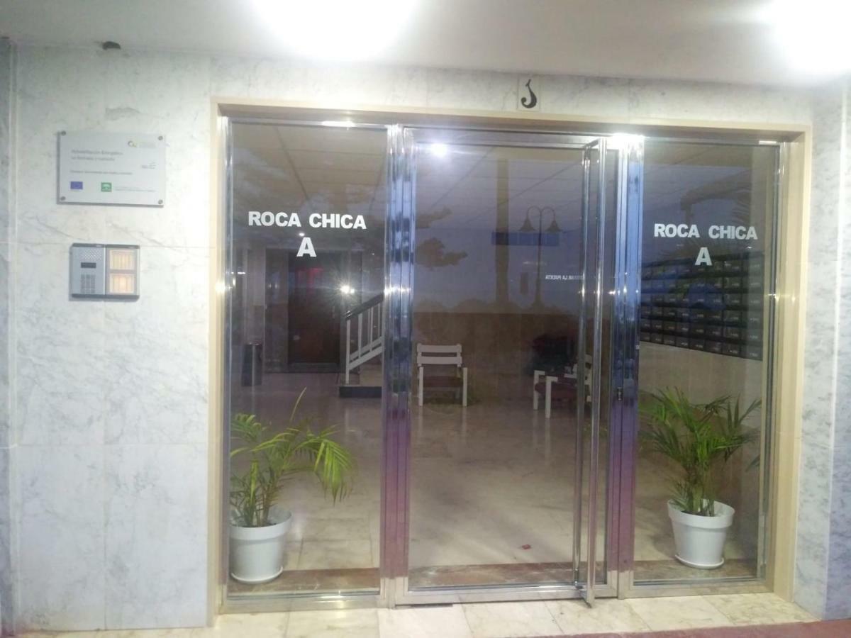 Nuevo Roca Chica, Primera Linea Playa,Торремолинос Экстерьер фото